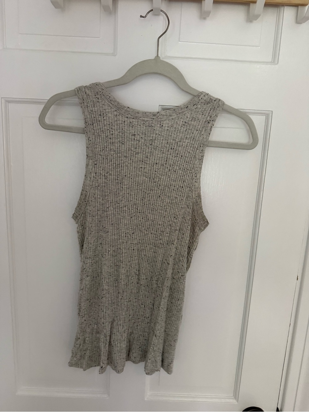 Varley Heathered Light Gray Ribbed Tank - Picture 2 of 3